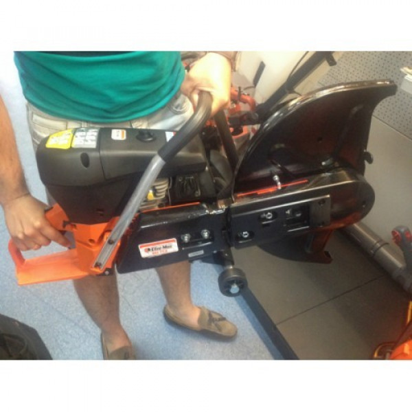 Картинка - Бензорез Oleo-Mac 983 ТТА