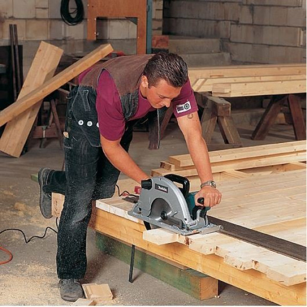 Фото - Дискова пила Makita HS7601