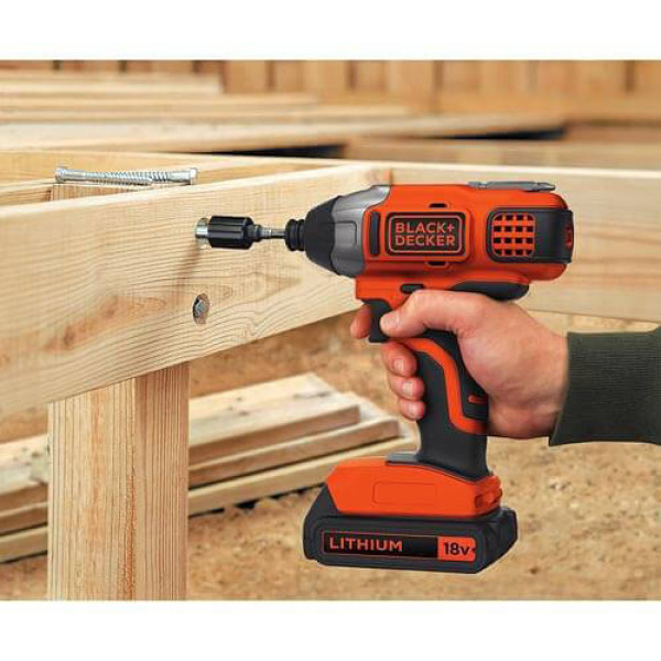 Фото - Акумуляторний ударний гвинтоверт BLACK + DECKER BDCIM18N