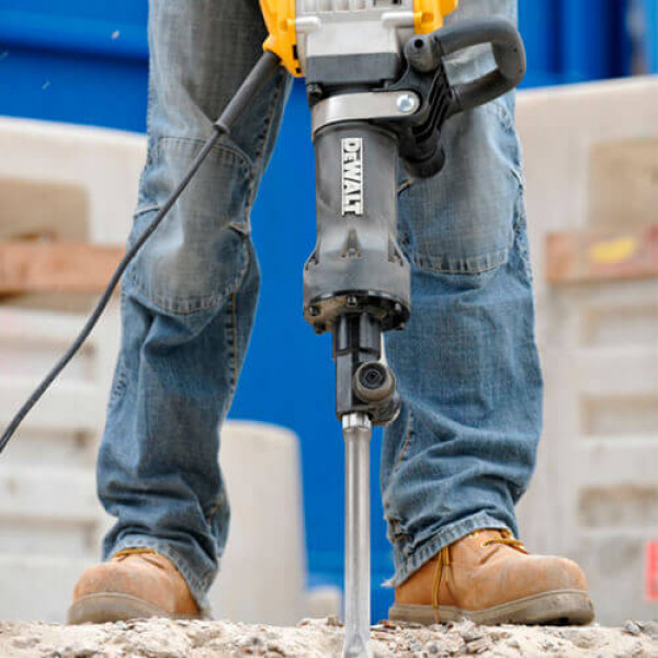 Фото - Молоток відбійний DeWALT D25961K