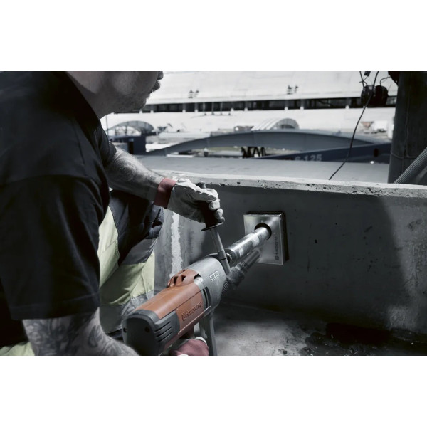 Картинка - Дрель для бурения Husqvarna DM 230 (9684110-01)