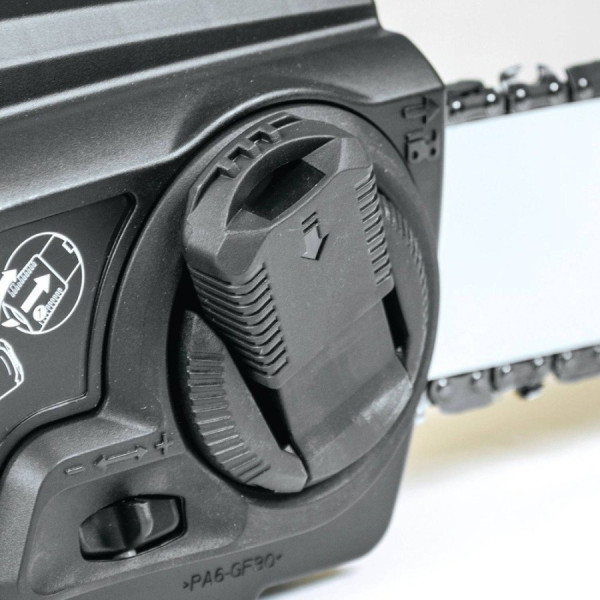 Картинка - Электропила цепная MAKITA UC4051A