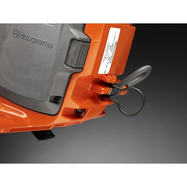 Фото - Акумуляторна пила Husqvarna T535iXP