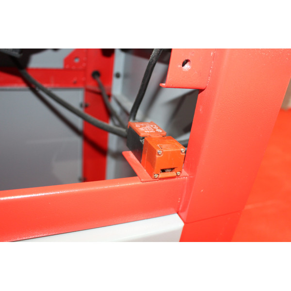 Картинка - Циркулярная пила Holzmann TS 250F-1600 400 В