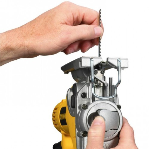 Фото - Електролобзик DeWALT DW331KT