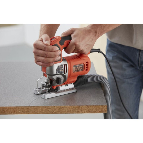 Картинка - Электролобзик BLACK+DECKER BES610K