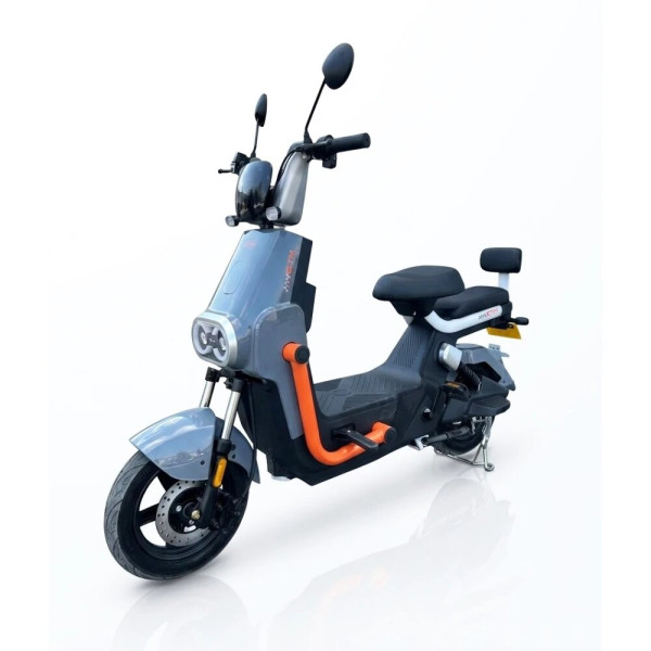 Картинка - Скутер аккумуляторный GTM U-800-D