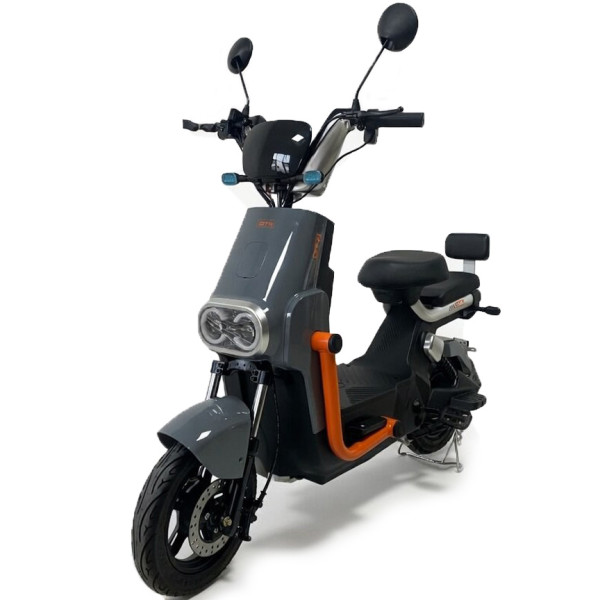 Картинка - Скутер аккумуляторный GTM U-800-D