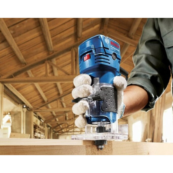 Картинка - Кромочный фрезер BOSCH GKF 550 (06016A0020)