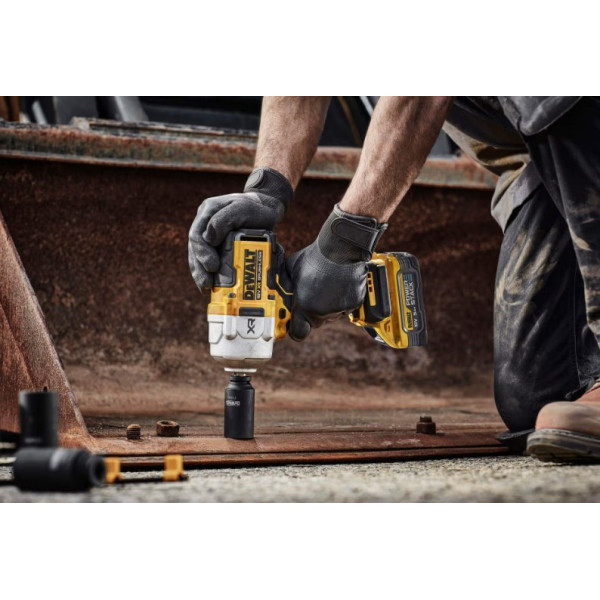 Картинка - Гайковерт ударный DeWALT DCF961H2T