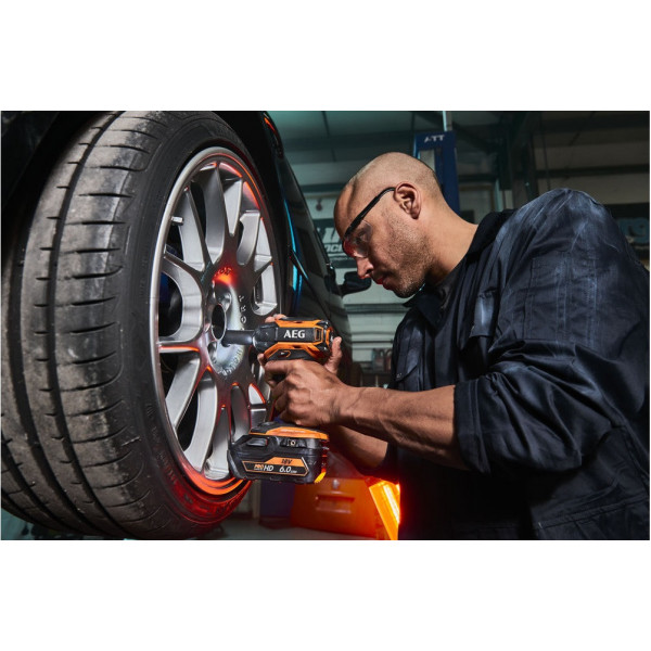 Картинка - Аккумуляторный ударный гайковерт AEG BSS18C12ZB6 без АКБ и ЗУ