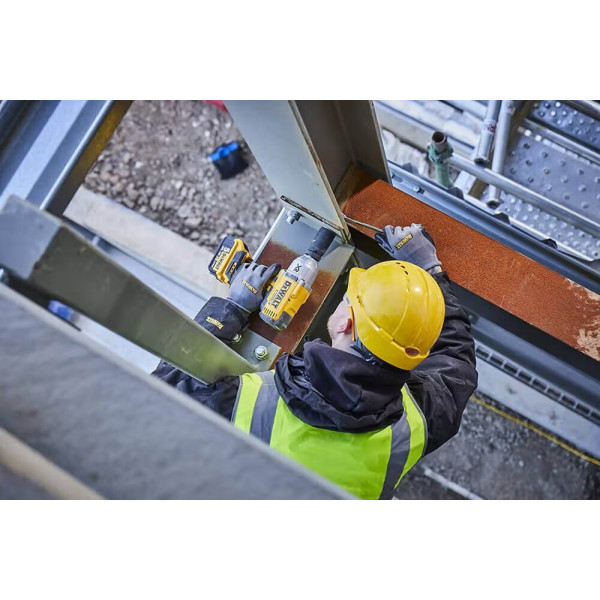 Картинка - Гайковерт ударный бесщеточный DeWALT DCF897N