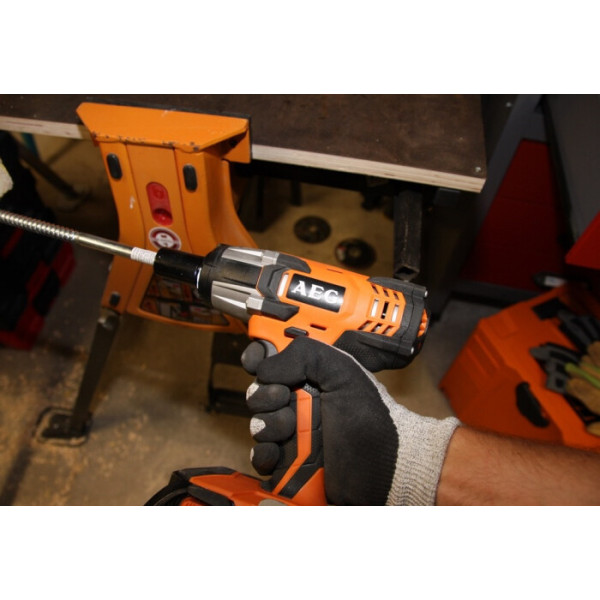 Картинка - Аккумуляторный гайковерт AEG BSS18C12Z-0 без аккумулятора и ЗУ