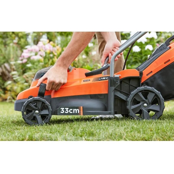 Картинка - Газонокосилка аккумуляторная Black & Decker BCMW33184L2