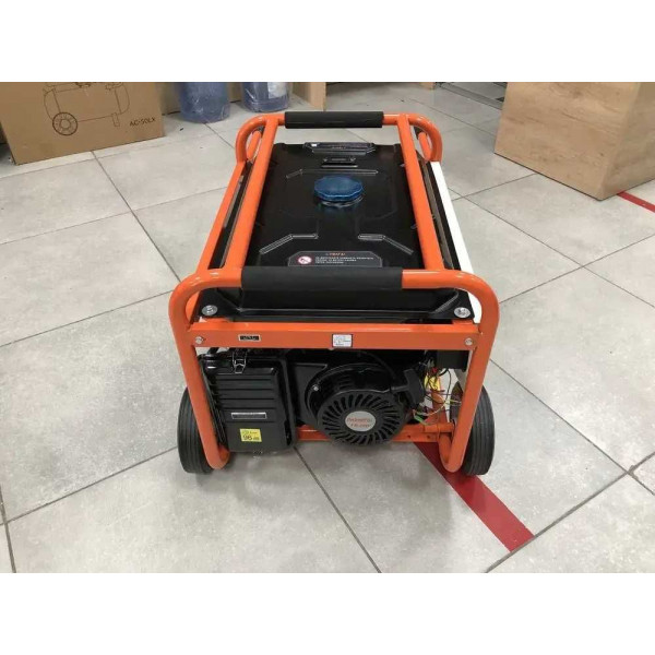 Фото - Бензиновий генератор Palmera PA900JM (7.5 кВт)