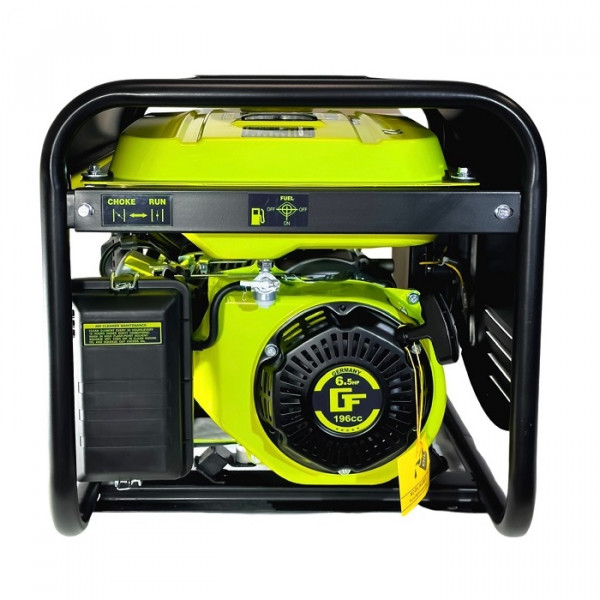 Картинка - Бензиновый генератор TITAN PGG3300