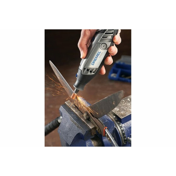 Фото - Багатофункціональний інструмент Dremel 3000-1 / 5 1 приставка + 5 насадок в комплекті