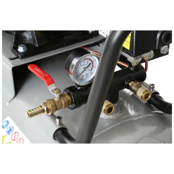 Фото - Компресор TAGRED 300L TA311B