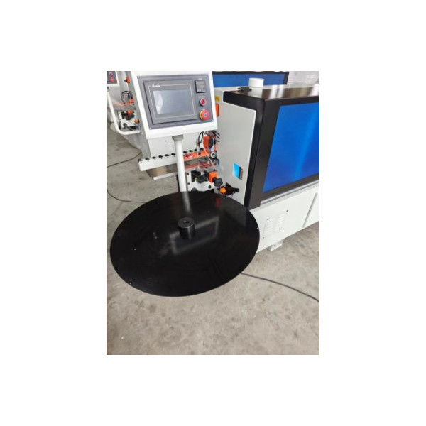 Фото - Кромкооблицювальний верстат MAST Holztechnik K308