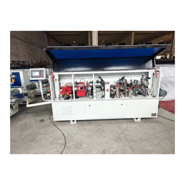 Фото - Кромкооблицювальний верстат MAST Holztechnik K308