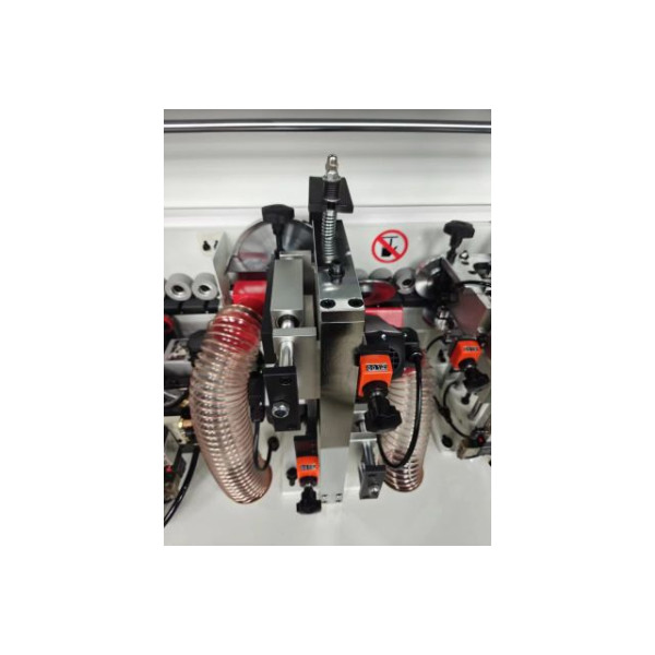 Фото - Кромкооблицювальний верстат MAST Holztechnik K308