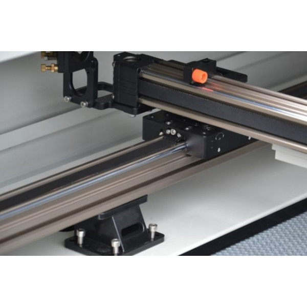 Фото - Лазер CO2 Cormak LC6090Z