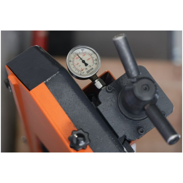 Картинка - Полуавтоматическая ленточная пилка Dispa MY 270