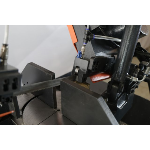 Картинка - Полуавтоматическая ленточная пилка Dispa MY 270