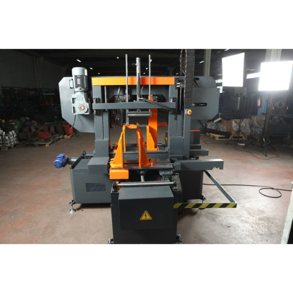 Картинка - Автоматическая двухколонная ленточная пилка DISPA MAKINA D-SP 350