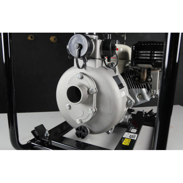 Картинка - Мотопомпа бензиновая высоконапорная Daishin SCH-5080HX для чистой воды