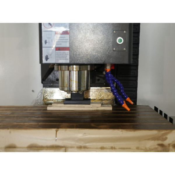 Картинка - Обрабатывающий центр с ЧПУ MAST MM855 S24