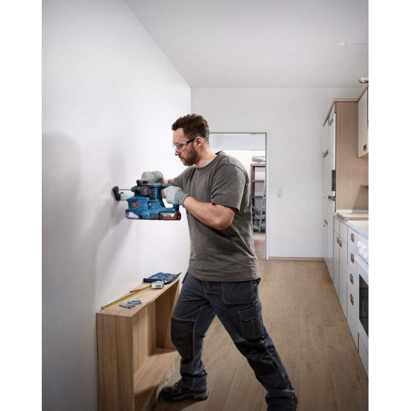 Фото - Акумуляторний перфоратор Bosch GBH 185-LI Kit 2x4A+1840