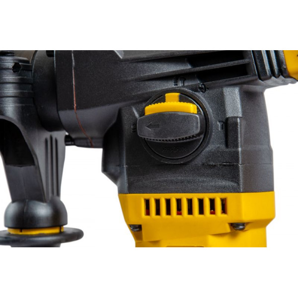 Фото - Перфоратор MRH-1650B MACHTZ