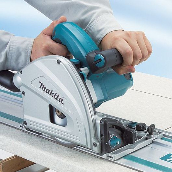 Картинка - Погружная дисковая пила Makita SP6000