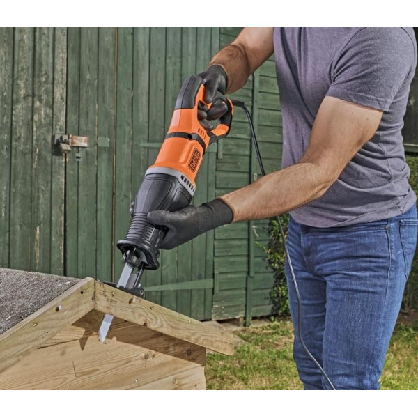 Фото - Пила шабельна мережева BLACK + DECKER BES301K