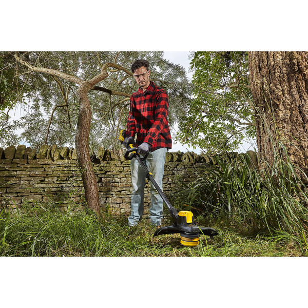 Фото - Кущоріз + триммер акумуляторний STANLEY FatMax SFMCSTB933M+SFMCHT855M1