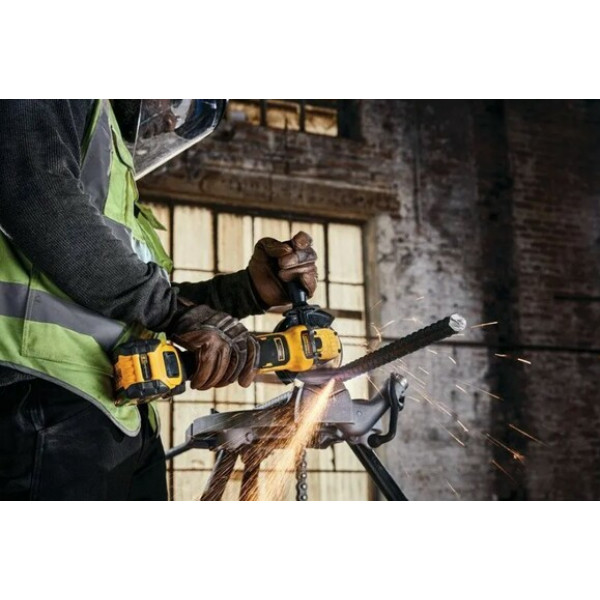 Фото - Акумуляторна кутова шліфмашина DeWALT DCG409VST1