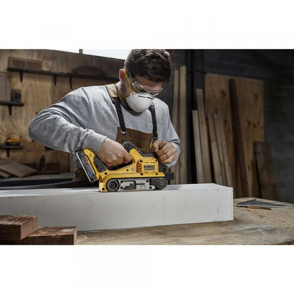 Фото - Шліфмашина стрічкова DeWALT без АКБ та ЗП DCW220N