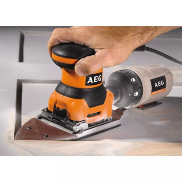 Фото - Віброшліфувальні машина AEG FDS 140