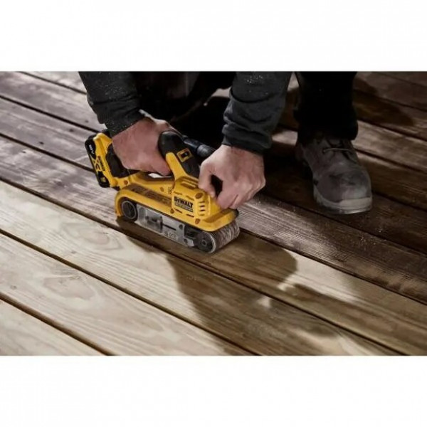Фото - Акумуляторна стрічкова шліфмашина DeWALT DCW220P2
