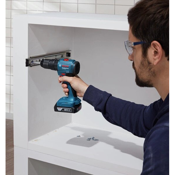 Фото - Безщітковий ударний акумуляторний дриль Bosch GSB 185-LI 2x2.0 Ah, GAL 18V-20, case