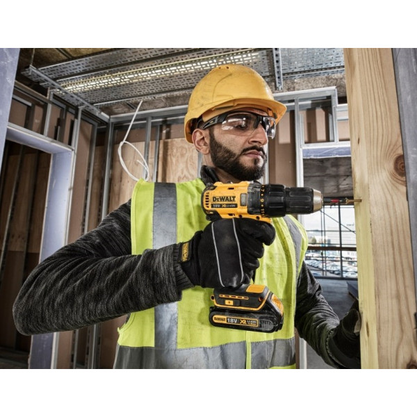 Картинка - Дрель-шуруповёрт аккумуляторная бесщеточная DeWALT DCD777D2T