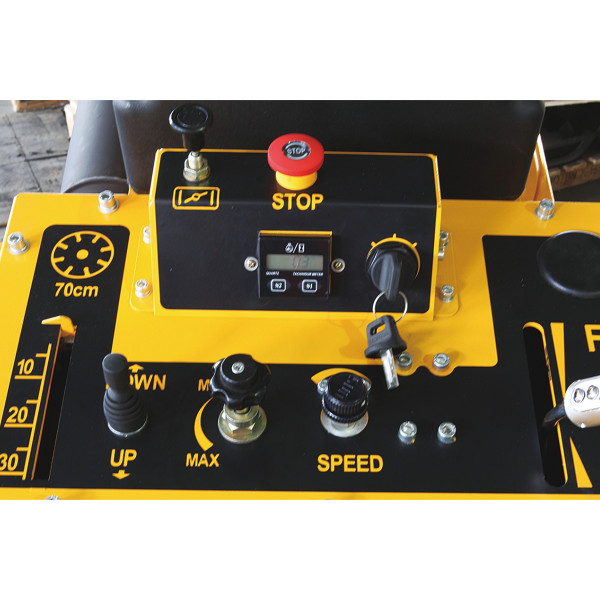 Картинка - Швонарезчик бензиновый GTM Q800H-GX690