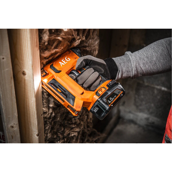 Картинка - Степлер аккумуляторный B18CS10-0 AEG,18В