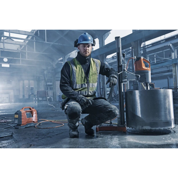 Картинка - Стойка бурильная Husqvarna DS 900 (9673016-02)