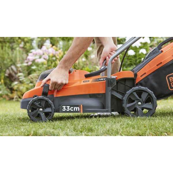 Картинка - Газонокосилка аккумуляторная BLACK+DECKER BCMW3318L2