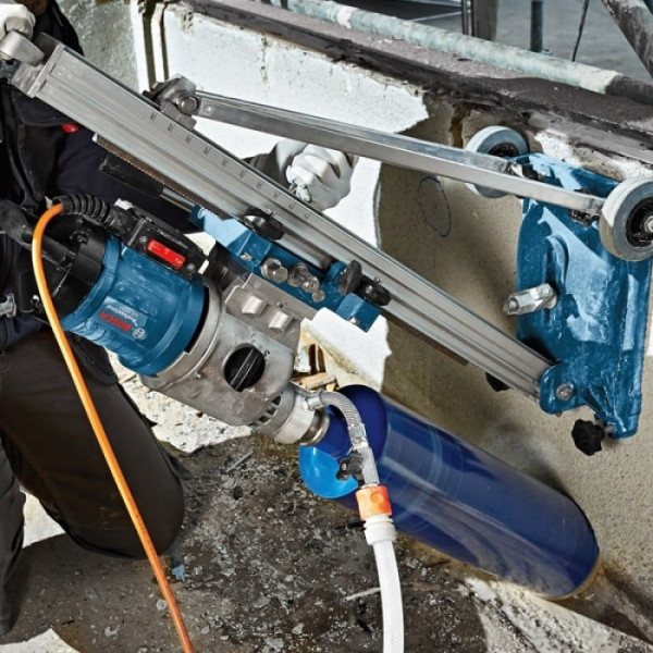 Картинка - Стойкая сверлильная Bosch GCR 180 (0601190100)