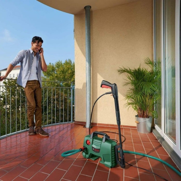 Картинка - Мини-мойка высокого давления Bosch EasyAguatak 100 Long Lance (06008A7E01)