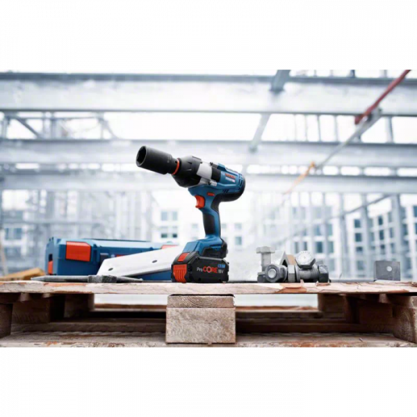 Картинка - Аккумуляторный ударный гайковерт Bosch GDS 18V-1050 H 2х18 В 5 А/час