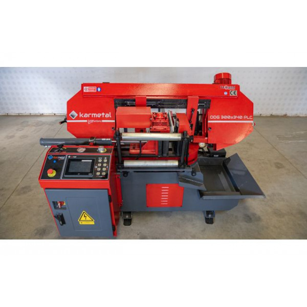 Фото - Автоматична стрічкова пилка по металу Karmetal ODG 300x340 PLC